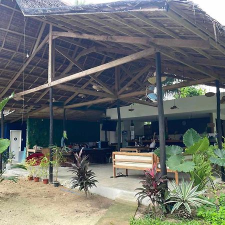 Dawn Patrol Siargao Hostel General Luna  Buitenkant foto