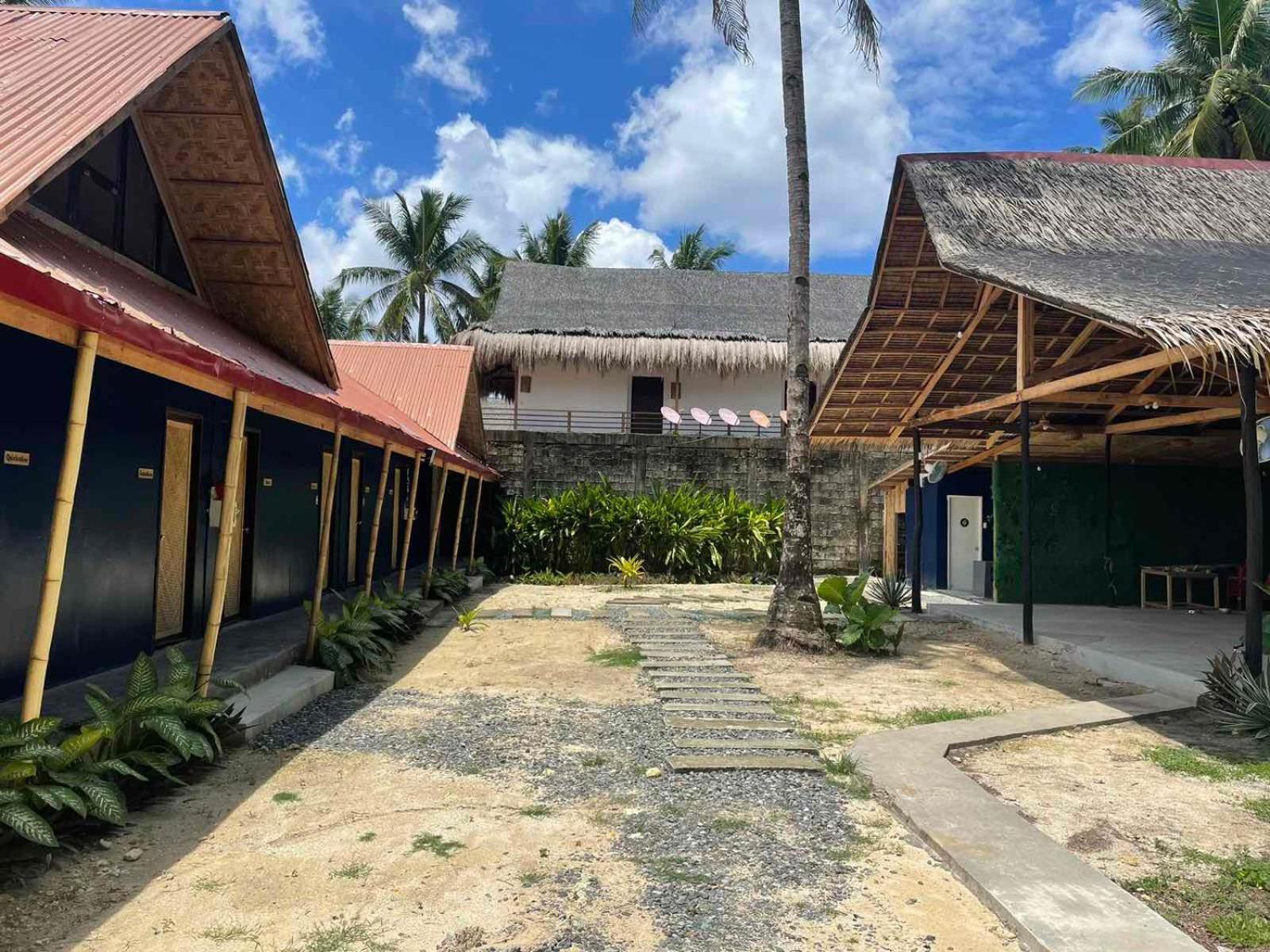 Dawn Patrol Siargao Hostel General Luna  Buitenkant foto