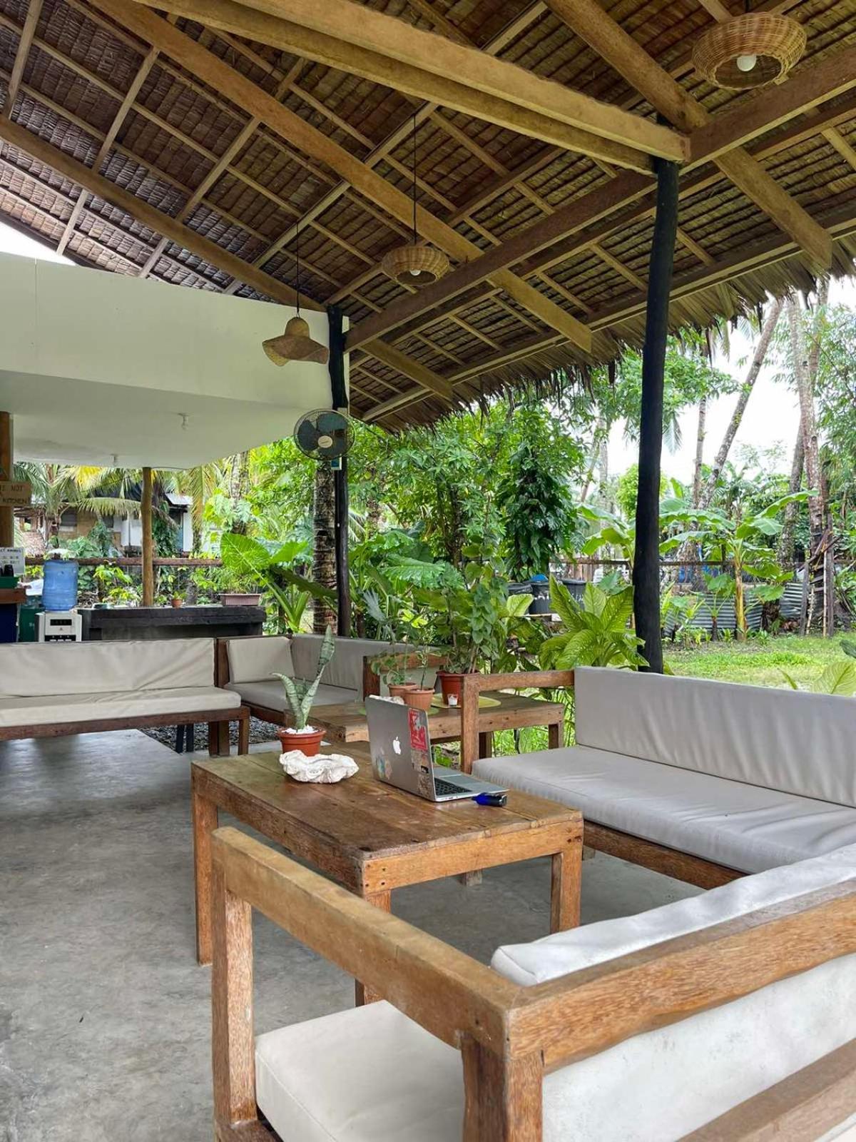 Dawn Patrol Siargao Hostel General Luna  Buitenkant foto