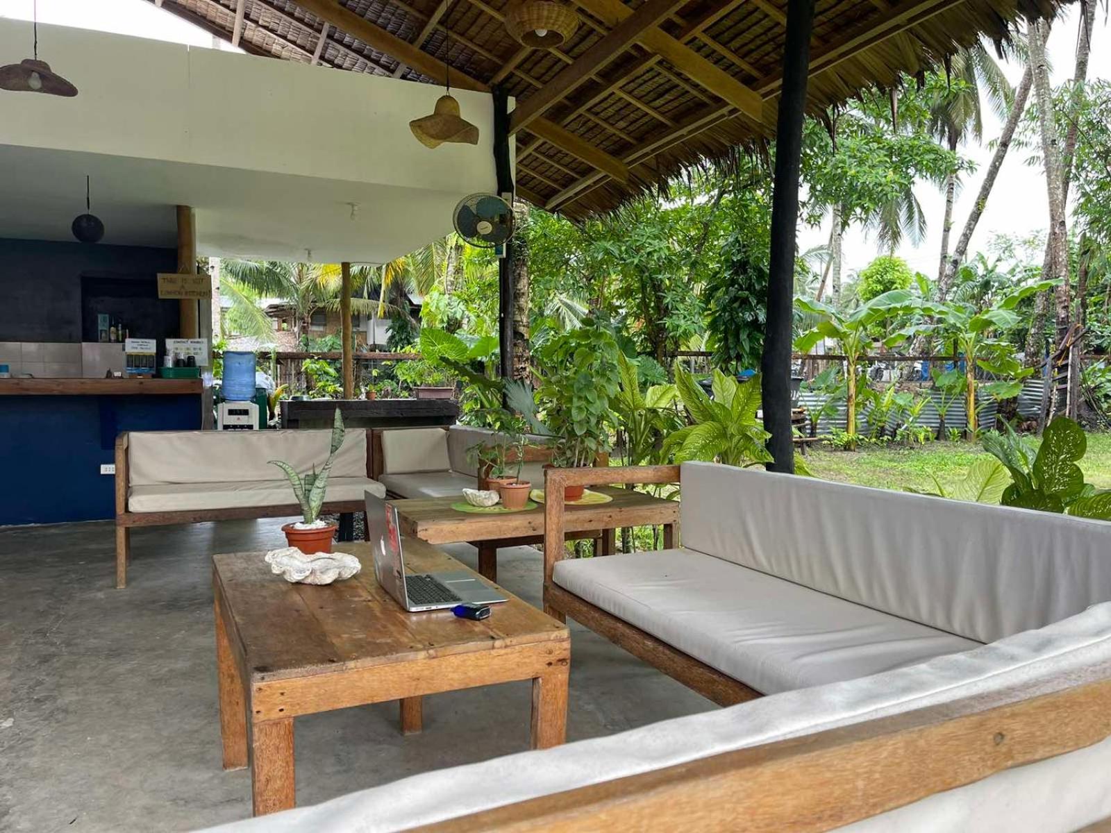 Dawn Patrol Siargao Hostel General Luna  Buitenkant foto